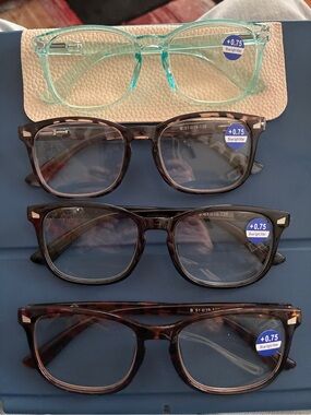 Set of4.  Blue Light Reading Glasses for Men or Women - Mint & Tortoiseshell